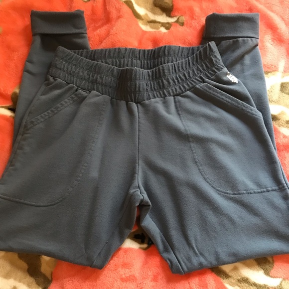 Free People Pants - Women’s “Free People” Blue Cotton Joggers. SZ-S.💙